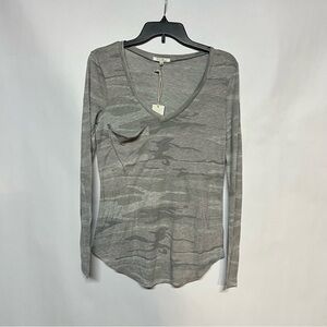 Z Supply Gray Camouflage V-Neck Long Sleeve Tee